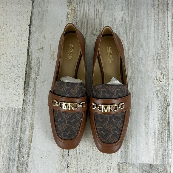 Michael Kors Tiffanie Women’s 6.5 Brown Leather gold Logo slip-on Loafer Flats - Picture 2 of 10